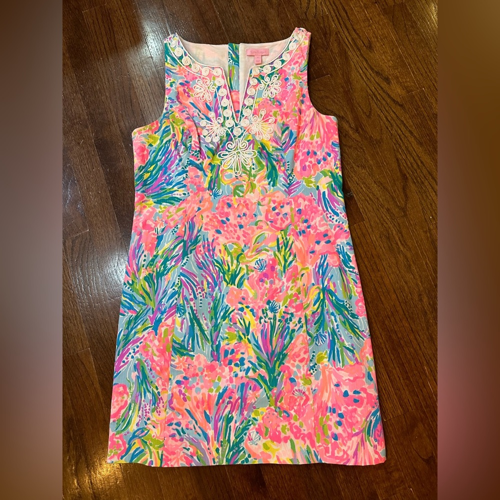 Lilly Pulitzer shift dress size 8 Excellent Used Condition